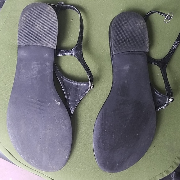 Express Sandals - Picture 3 of 3